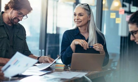 Assess Communication and Customer Support