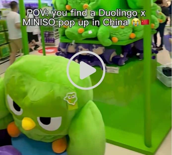 Duolingo x Miniso Pop-up in China