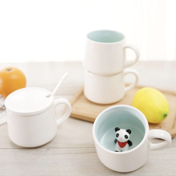 Creative 3D Figureine Ceramic Cup with Lid (350ml)