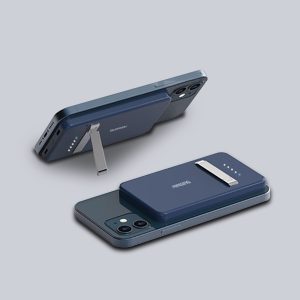 Magnet Wireless Powerbank with Phone Stand (5000mAh)