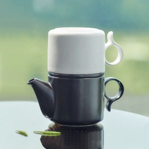 Stackable Tea Pot with Cup Set