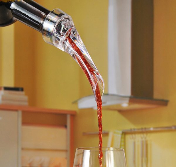 Wine Pourer Decanter