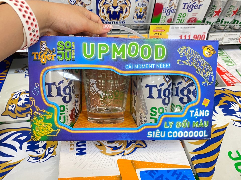 Tiger Soju Colour Changing Glass