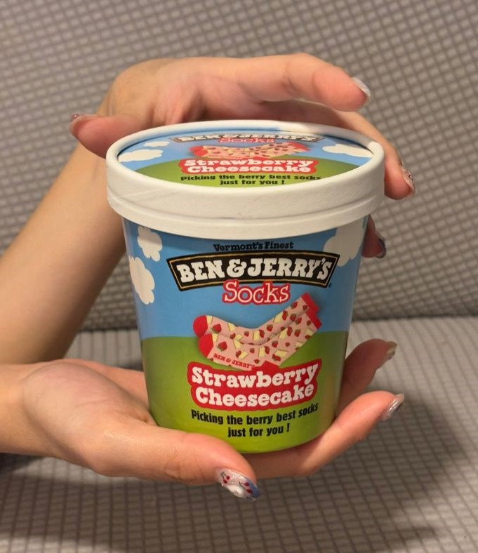 Ben & Jerry's socks - customised pint packaging design