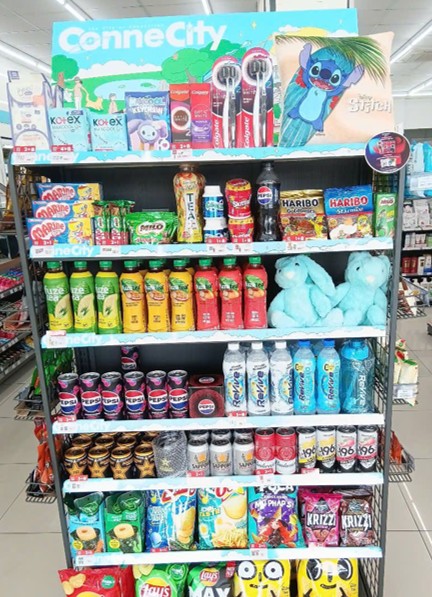 Colgate_x_Disney_Stitch_Cushion_-_display_in_stores_2