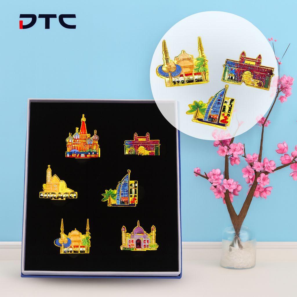 Midea Dubai pin gift set