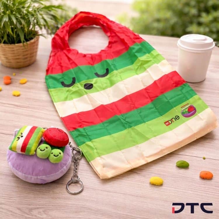 FSMOne custom foldable bag with matching plush character merchandise set