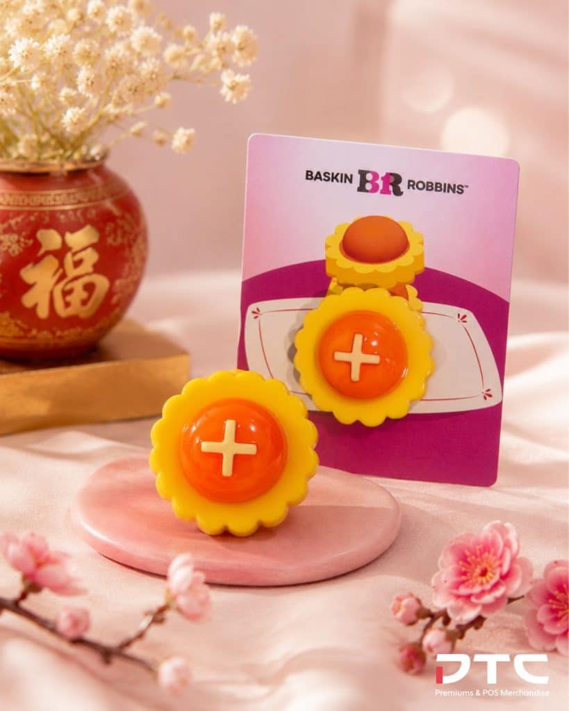 Baskin-Robbins Golden Choco BReak gift-with-purchase magnet - Pineapple tart designs