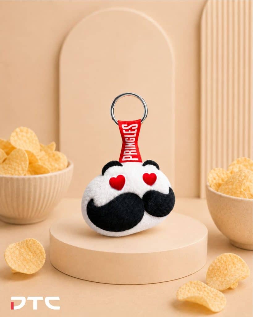 Pringles Plushie Keychain - Love