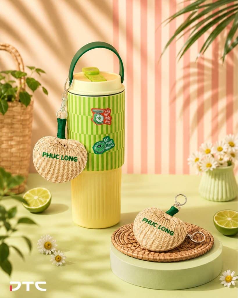Phuc Long 900ml thermal bottle produced for the Lô-Cồ Vibe summer campaign in Vietnam